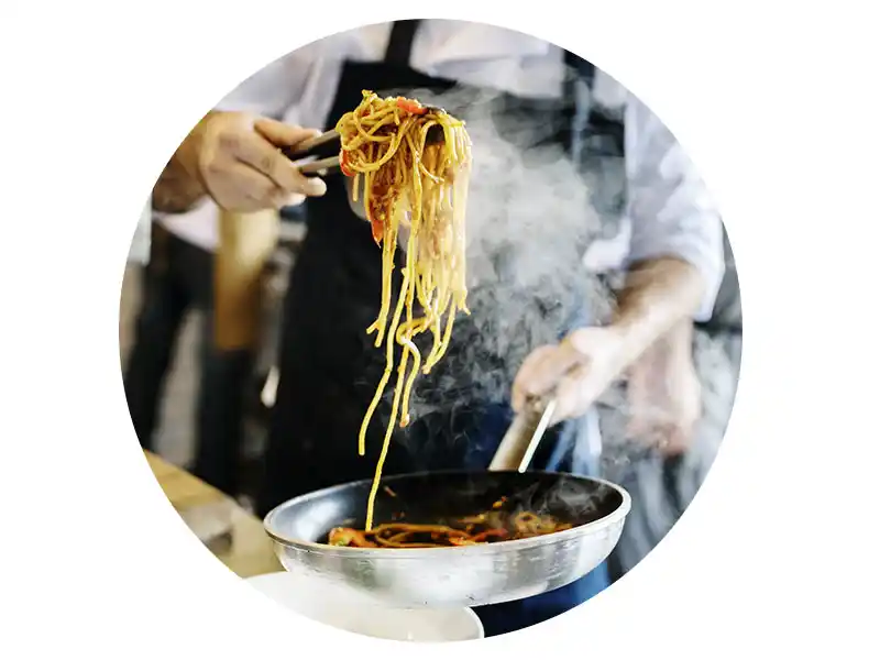 Jeden Tag frisch zubereitete Pasta